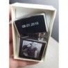 Brichetă Personalizată Tip Zippo cu Poză și Mesaj, Gravură, Cadou Ideal pentru Iubit / Soț, Cutie Cadou Inclusă