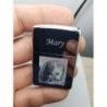 Brichetă Personalizată Tip Zippo cu Poză și Mesaj, Gravură, Cadou Ideal pentru Iubit / Soț, Cutie Cadou Inclusă